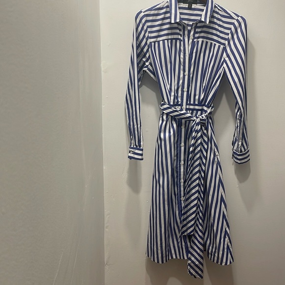 Dresses & Skirts - J.Crew shirt dress with tie waist